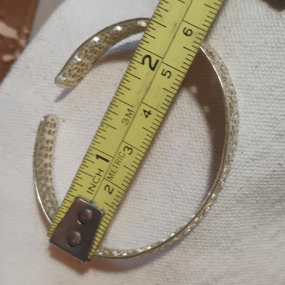 Kendra Scott UMA Cuff Bracelet - Picture 5 of 7